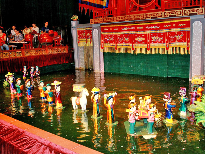 Saigon Water Puppet Show and Dinner Cruise